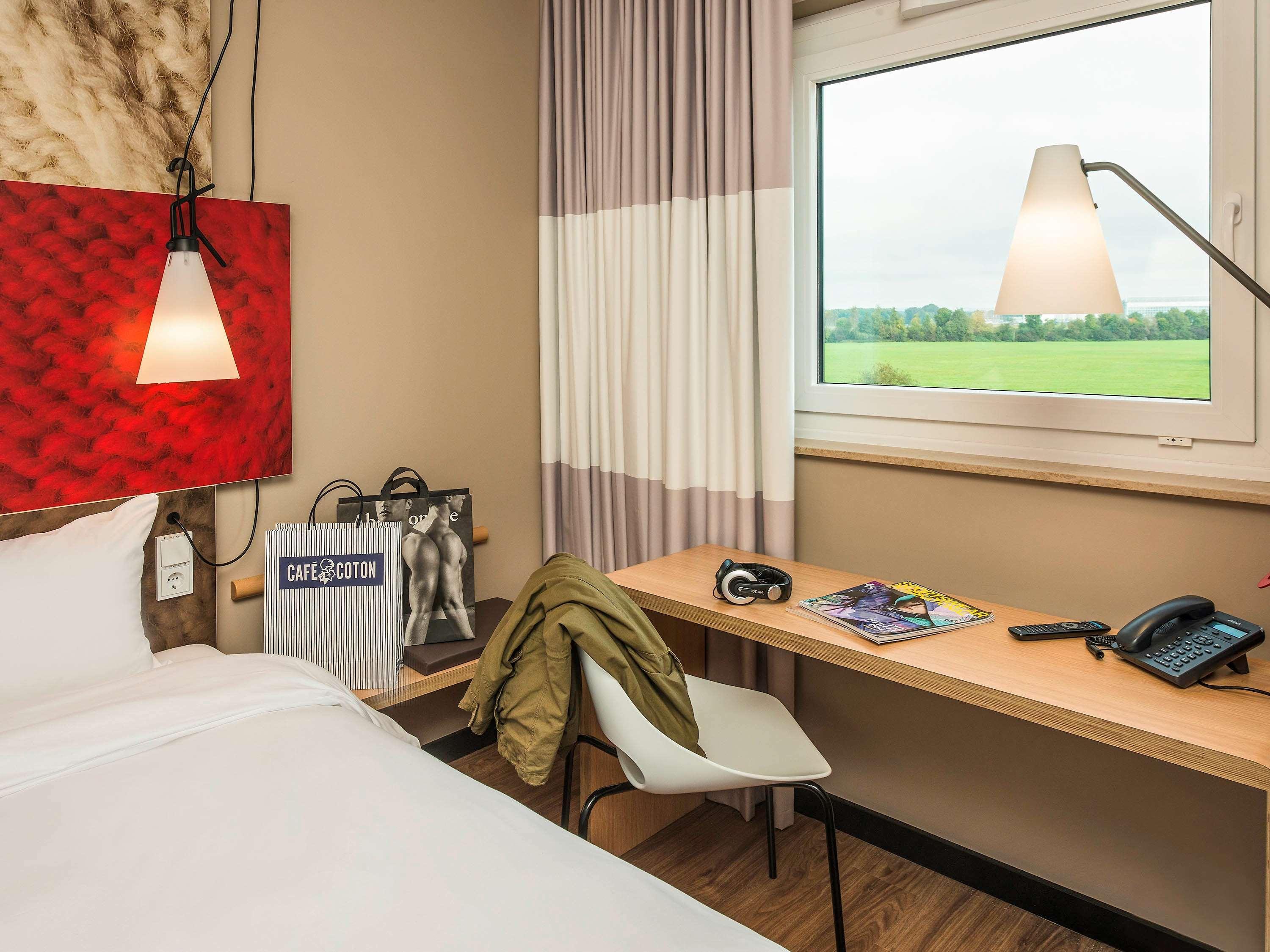 Ibis Muenchen Airport Sued Hotel Hallbergmoos Bagian luar foto