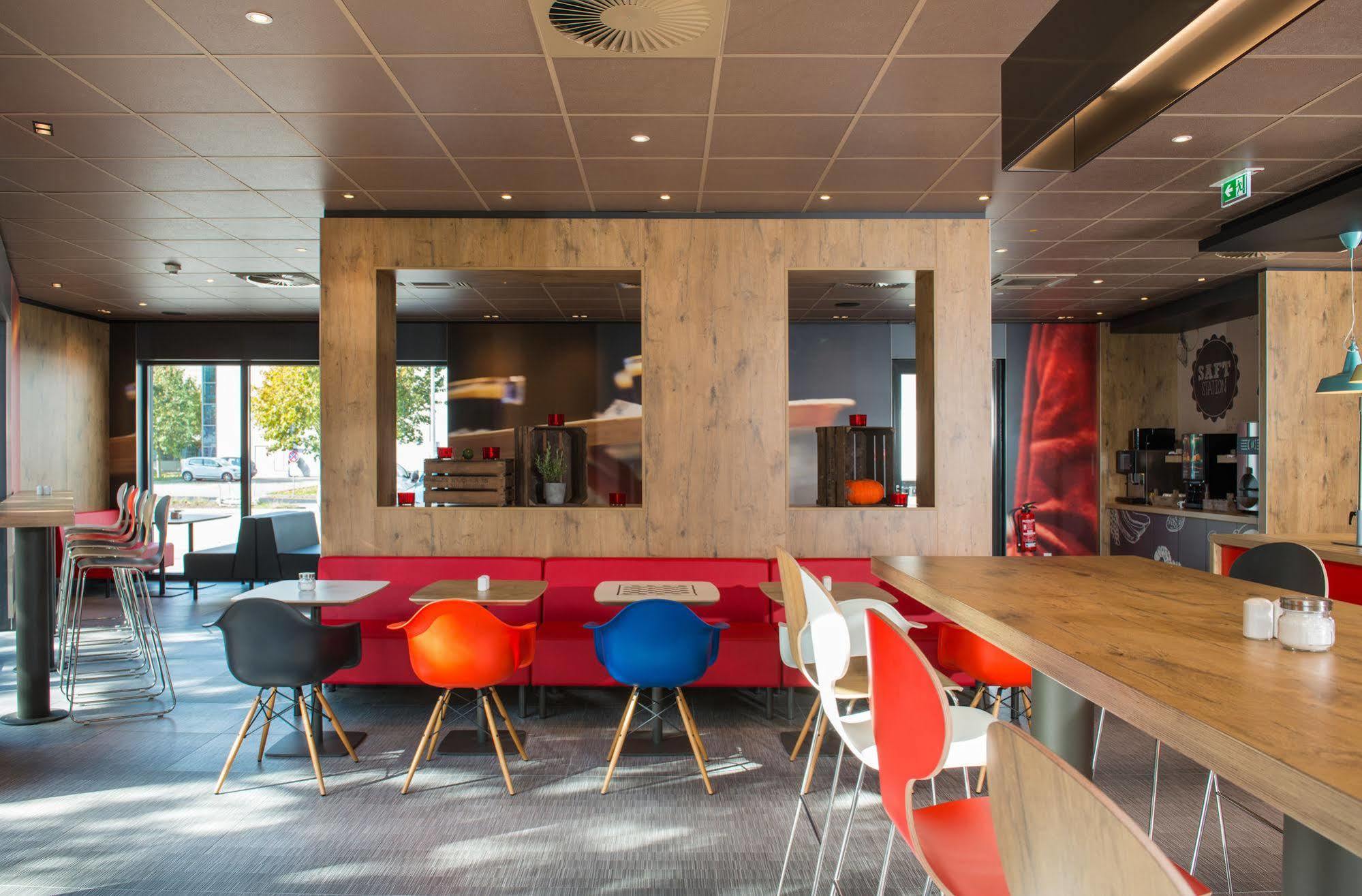 Ibis Muenchen Airport Sued Hotel Hallbergmoos Bagian luar foto